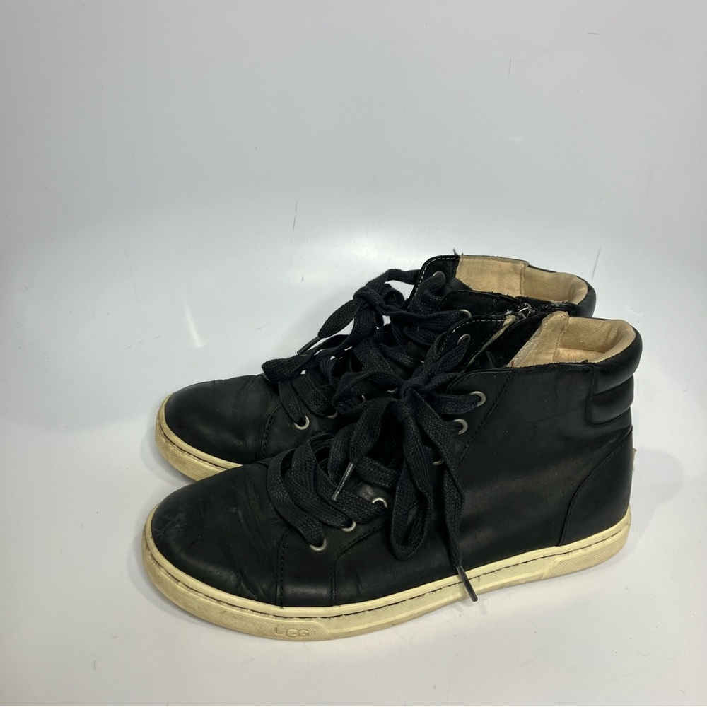 UGG Gradie black leather high top sneakers women’s size 7.5 casual timeless